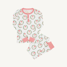 Sutton's Sweet Dream Set North Pole Portrait with Richmond Red Stripe