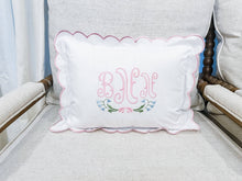 Pillowcase - Scalloped edge