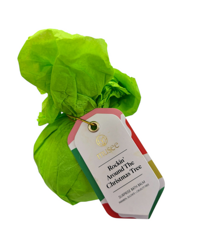 Rockin’ Around the Christmas Tree Bath Bomb