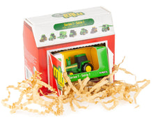 Mini tractor BARN SURPRISE SERIES 2