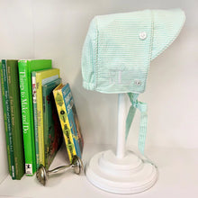 Barringer Bonnet
Grace Bay Green Seersucker with Worth Avenue White