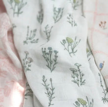 french floral
BOUTIQUE SILKY SOFT SWADDLES 3 PACK