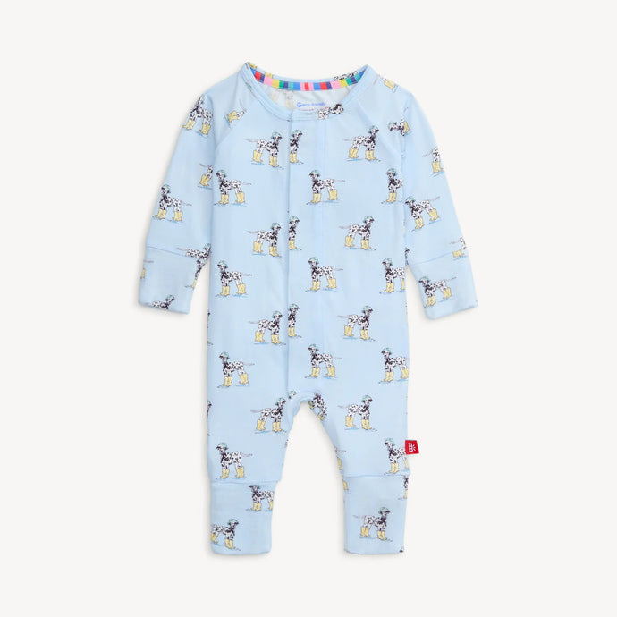 Spots & Splashes
Modal
Magnetic Convertible Coverall