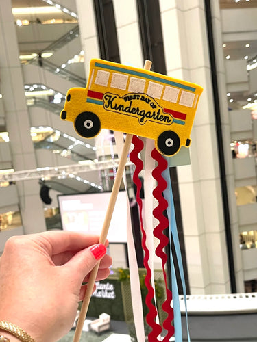 Kindergarten Felt School Bus Wand
