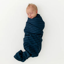 Bamboo Muslin Swaddle Blanket in Oxford