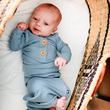 Ribbed Knotted Gown with Hat Set in Slate
