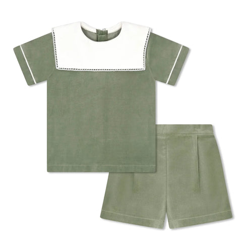 Christian Short Set, Leyland Green