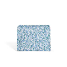 ROADIE MEDIUM ZIP POUCH - HAMPTONS FLORAL