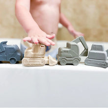 Grant’s Truck Water Toys