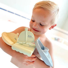 Ryder's Racing Bath Boats Powder Blue