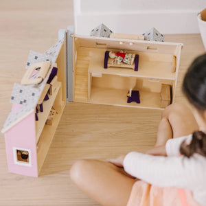 Fold & Go Mini Dollhouse