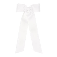 Medium Scallop Trim Longtail Bow