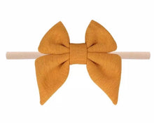 Tiny Bow Headband (more colors)