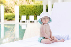 Henry's Boating Bucket Hat Worth Avenue White With Grace Bay Green Gingham Liner